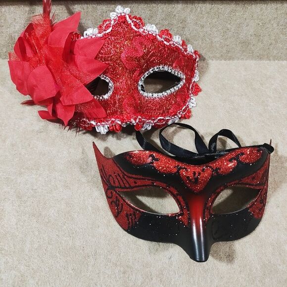 Venetian His and Hers Masquerade Matching Couples Red Black Mask Set #9 - Picture 1 of 6